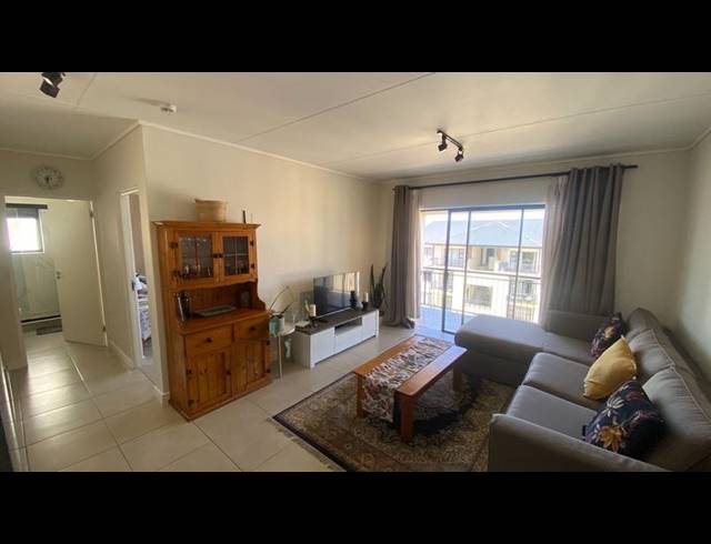 1 BEDROOM PROPERTY TO RENT IN RICHWOOD